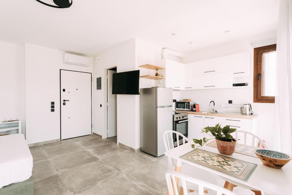 Glamorous Studio Near Center Heraklion  Ngoại thất bức ảnh